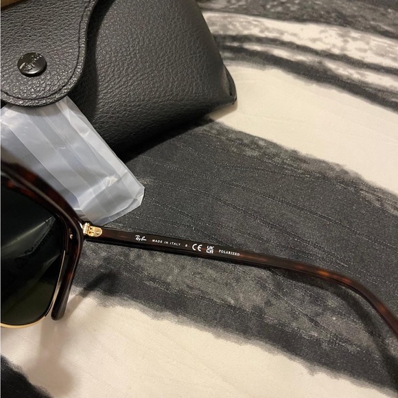 Ray-Ban glasses - Picture 4 of 4